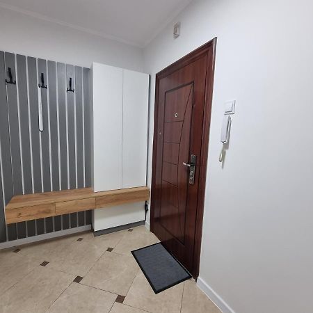 Negruzzi Bd, One Bedroom Apartment 基希讷乌 外观 照片